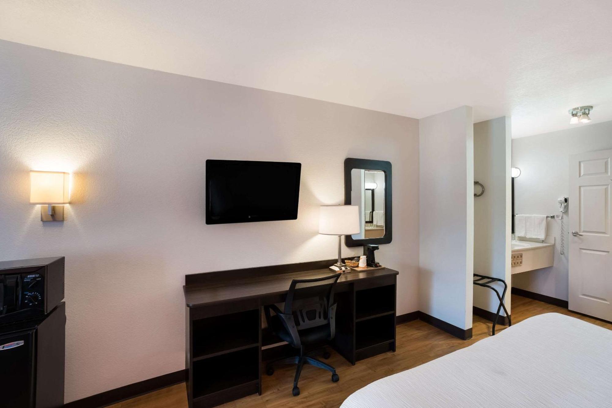 Quality Inn & Suites Junction Extérieur photo